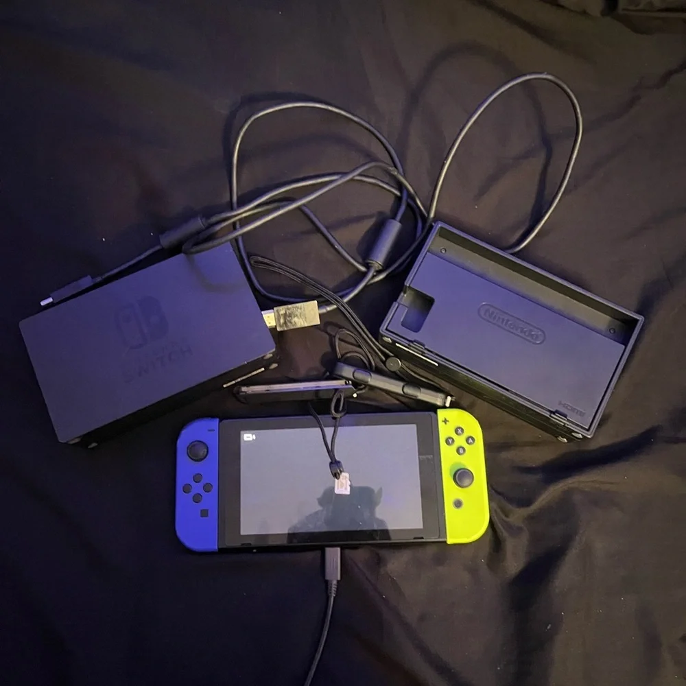 Nintendo Handheld Console Neon Blue Yellow #with charger #with two console docs